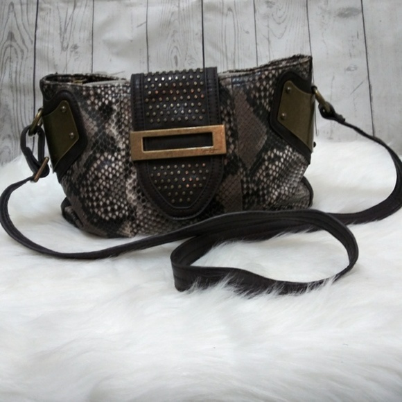 Jessica Simpson Handbags - Jessica Simpson Faux Snack Skin Crossbody